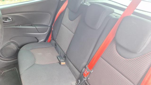 Renault Clio image 2