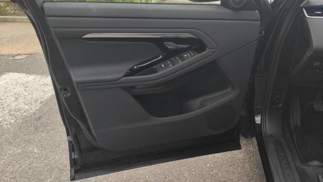 Land Rover Range Rover Evoque image 6