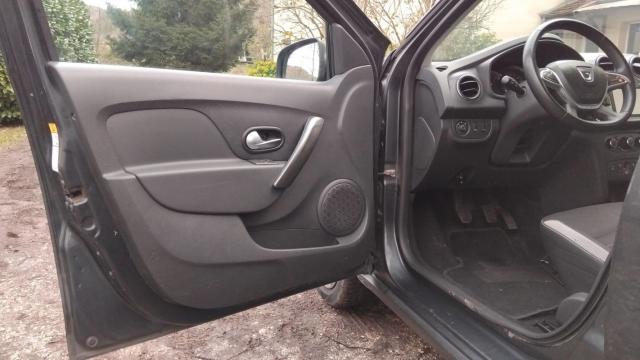 Dacia Sandero image 2