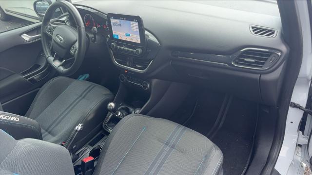 Ford Fiesta image 5