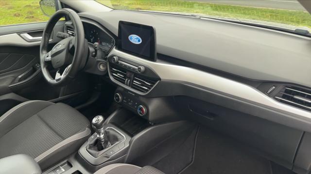 Ford Focus image 7