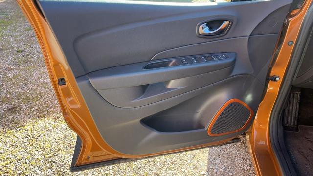 Renault Captur image 3