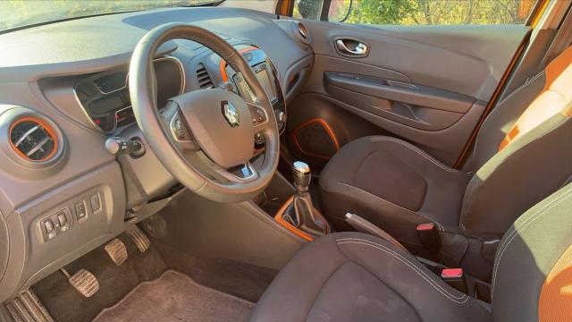 Renault Captur image 1