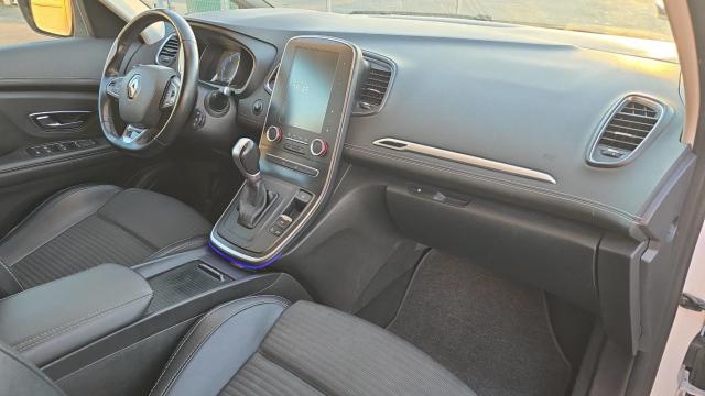 Renault Scénic image 9
