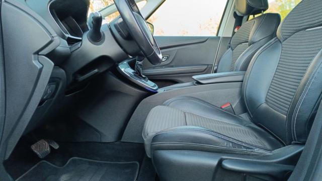 Renault Scénic image 1