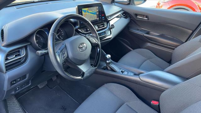 Toyota C-Hr image 4