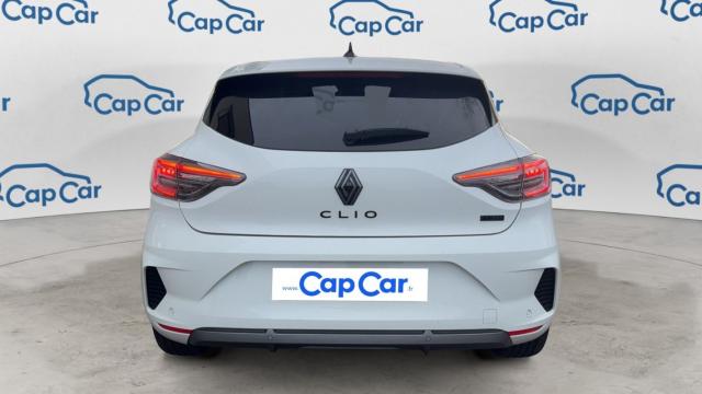 Renault Clio image 2