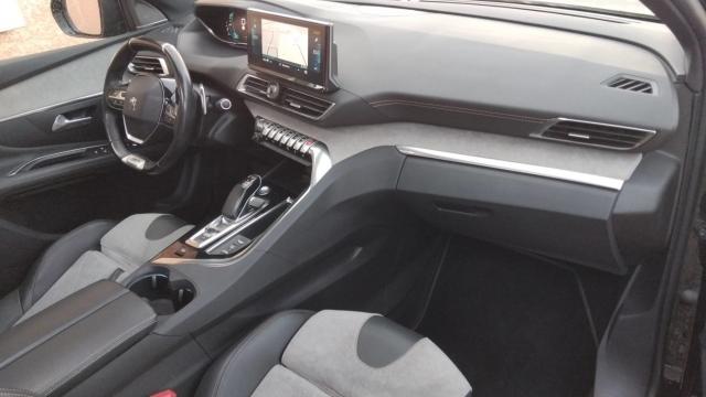 Peugeot 3008 image 9