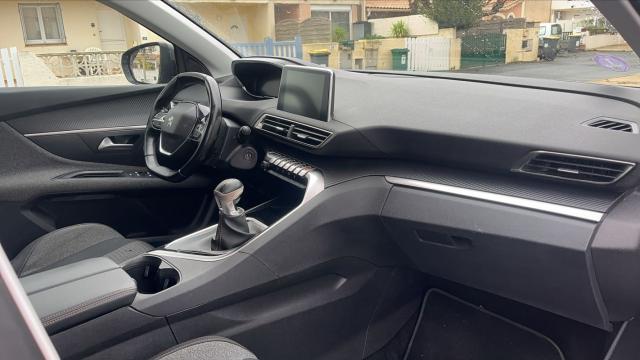 Peugeot 3008 image 8