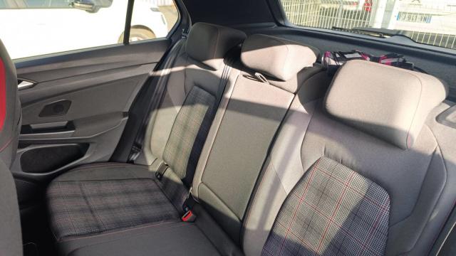 Volkswagen Golf image 7