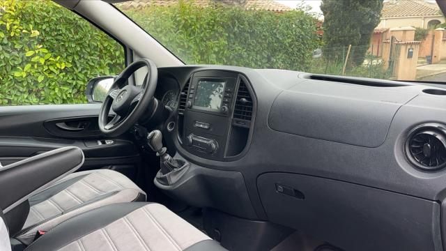Mercedes Benz Vito image 8