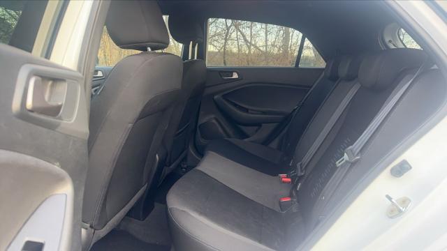 Hyundai I20 image 7