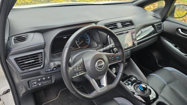 Nissan Leaf image 6