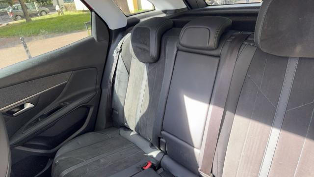 Peugeot 3008 image 7