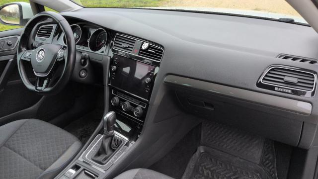 Volkswagen Golf Sw image 4