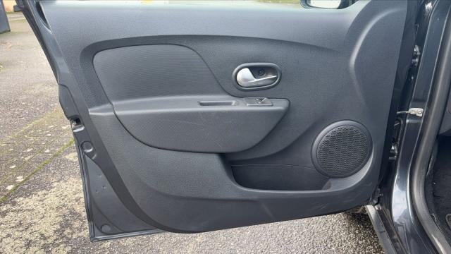 Dacia Sandero image 9