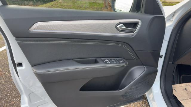 Renault Arkana image 8