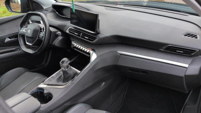 Peugeot 3008 image 7