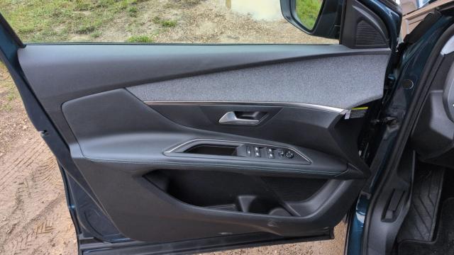 Peugeot 3008 image 8