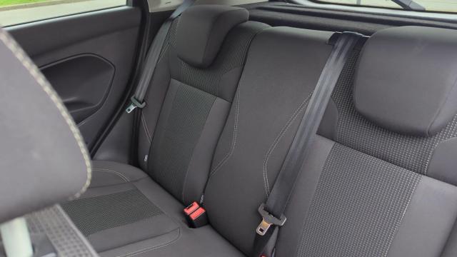Ford Fiesta image 5