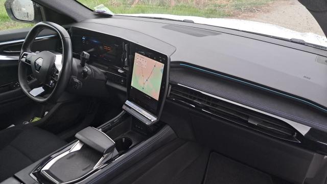 Renault Austral image 8