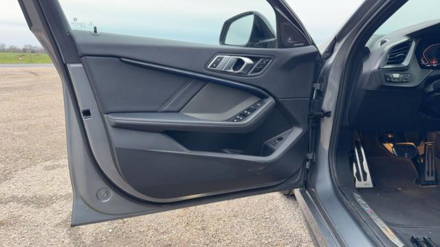 Bmw Série 1 image 3