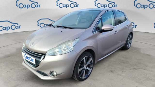 Peugeot 208 1.6 Vti 120 Feline