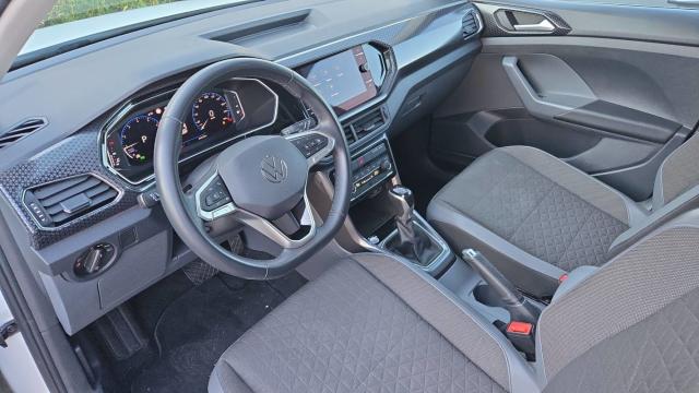 Volkswagen T-Cross image 9
