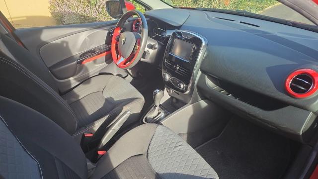 Renault Clio Estate image 8