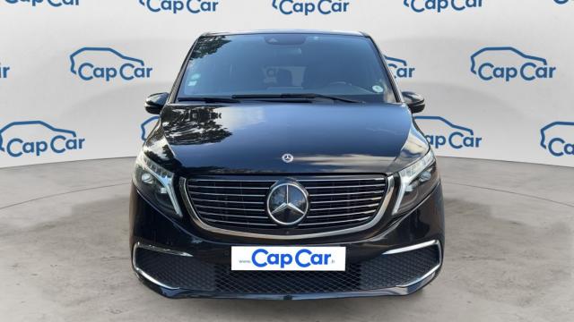 Mercedes Benz Eqv image 9