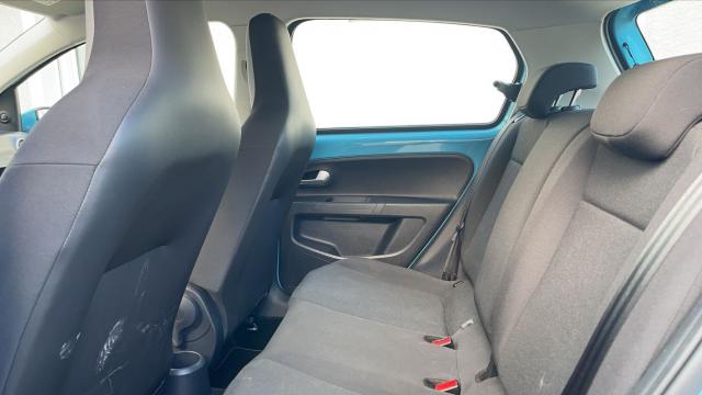 Volkswagen Up! image 9