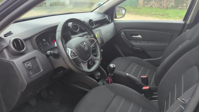 Dacia Duster image 9