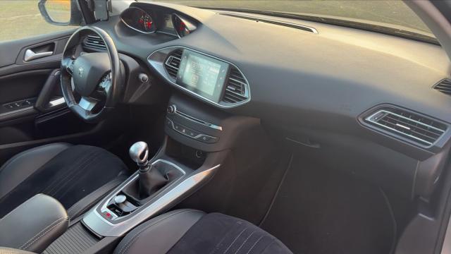 Peugeot 308 image 7