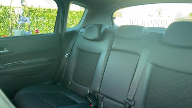 Peugeot 3008 image 9