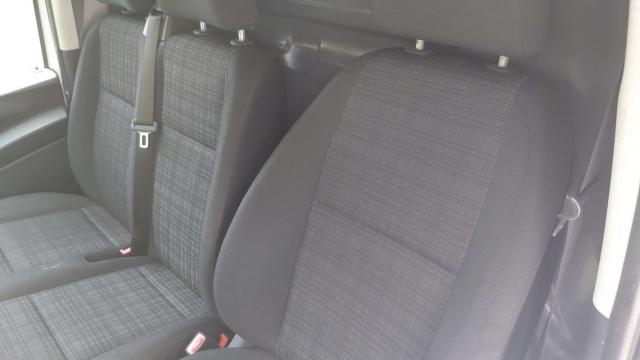 Mercedes Benz Vito image 8