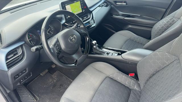 Toyota C-Hr image 4