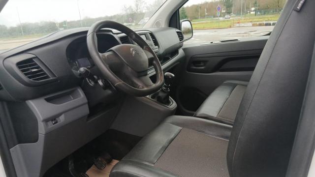 Citroen Jumpy image 3
