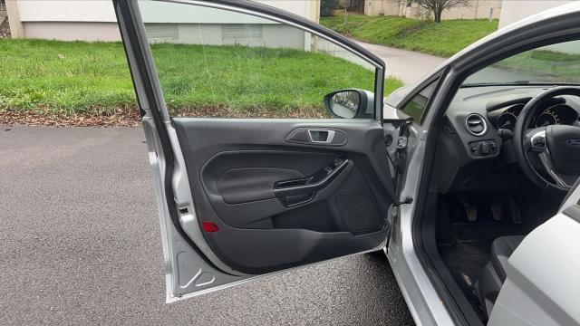 Ford Fiesta image 5
