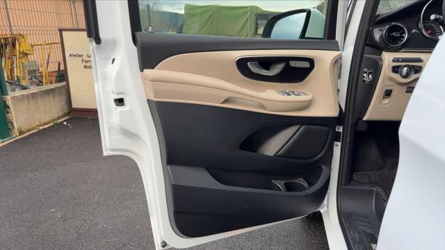 Mercedes Benz Marco Polo image 6