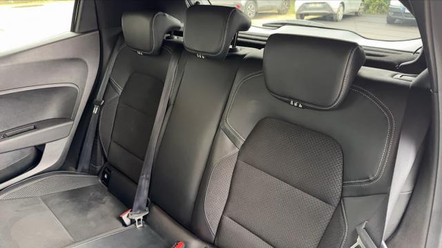 Renault Clio image 1