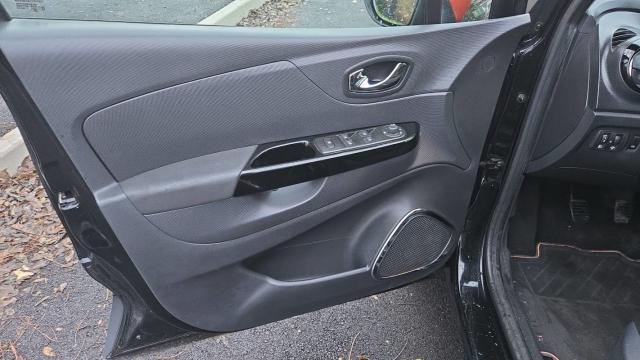 Renault Captur image 7