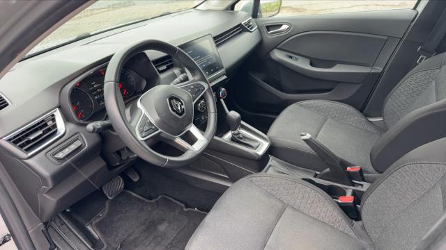 Renault Clio image 9