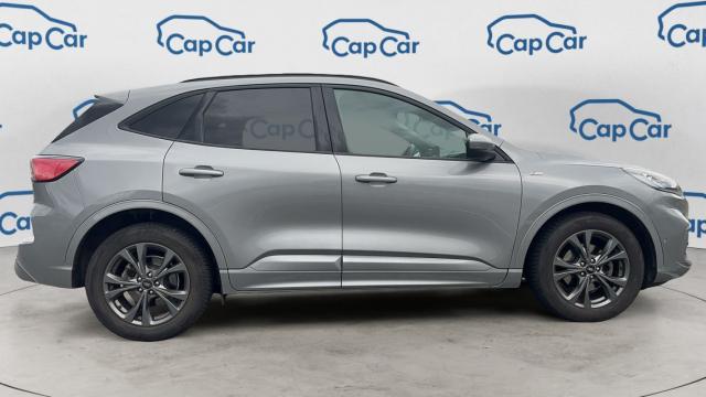 Ford Kuga image 2