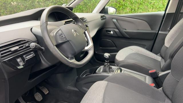 Citroen Grand C4 Spacetourer image 9