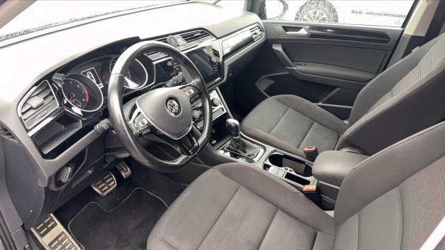 Volkswagen Touran image 5
