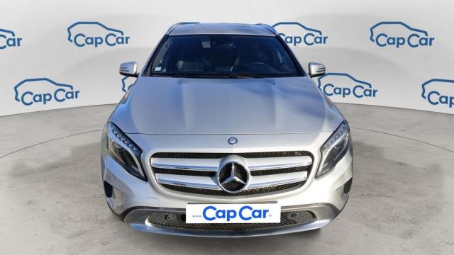 Mercedes Benz Gla image 9