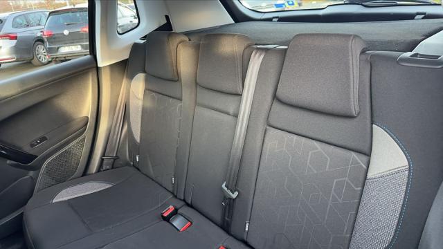 Peugeot 2008 image 9