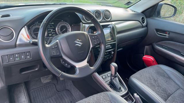 Suzuki Vitara image 7