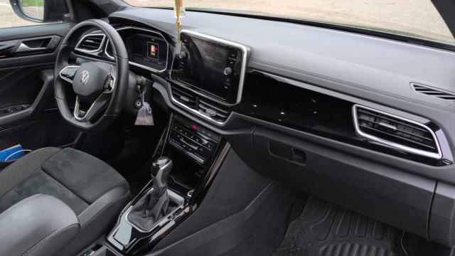 Volkswagen T-Roc image 7