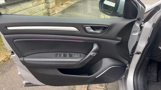 Renault Mégane image 2